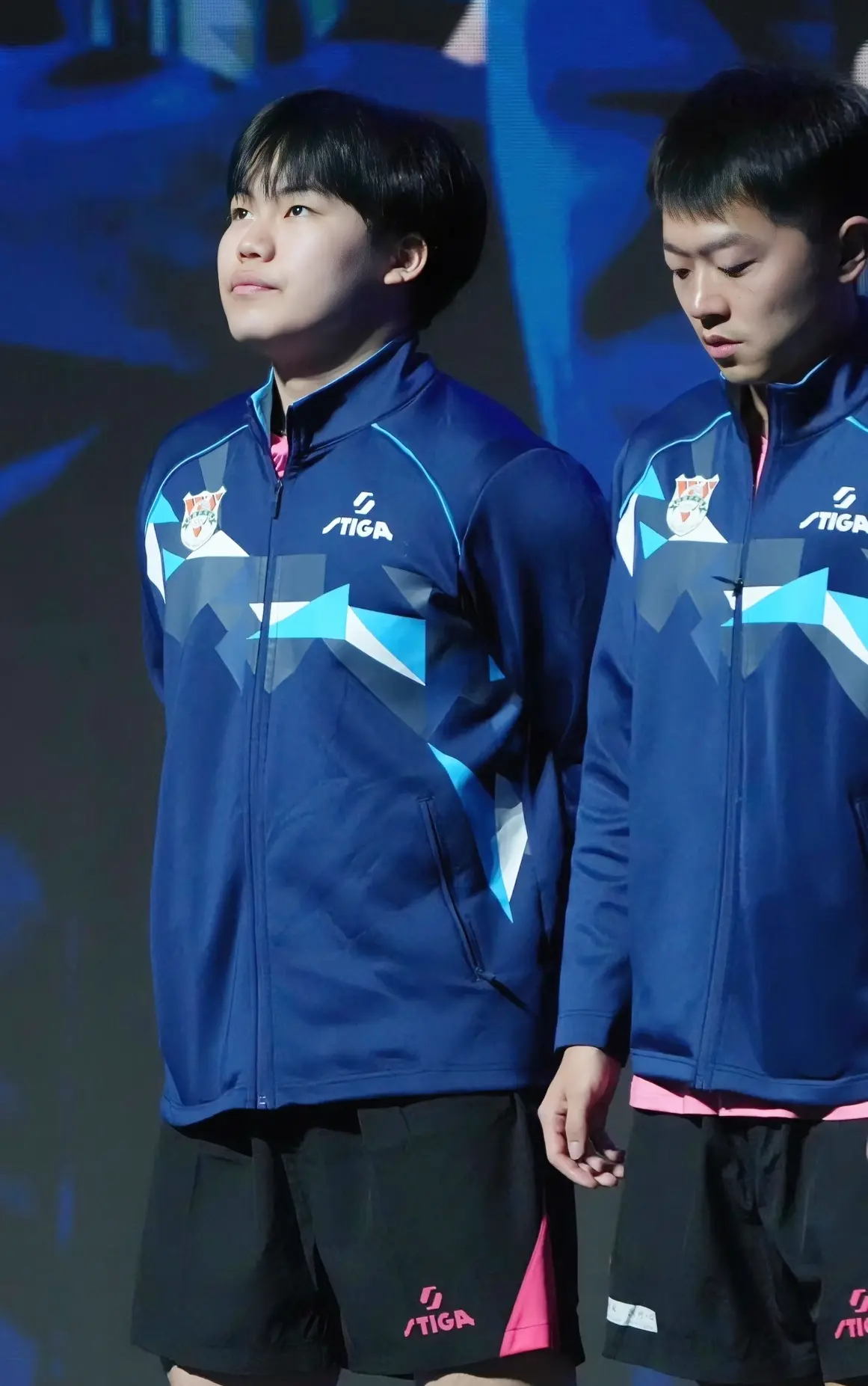 年的厚重锻, 第三阶段日, 足见临近尾