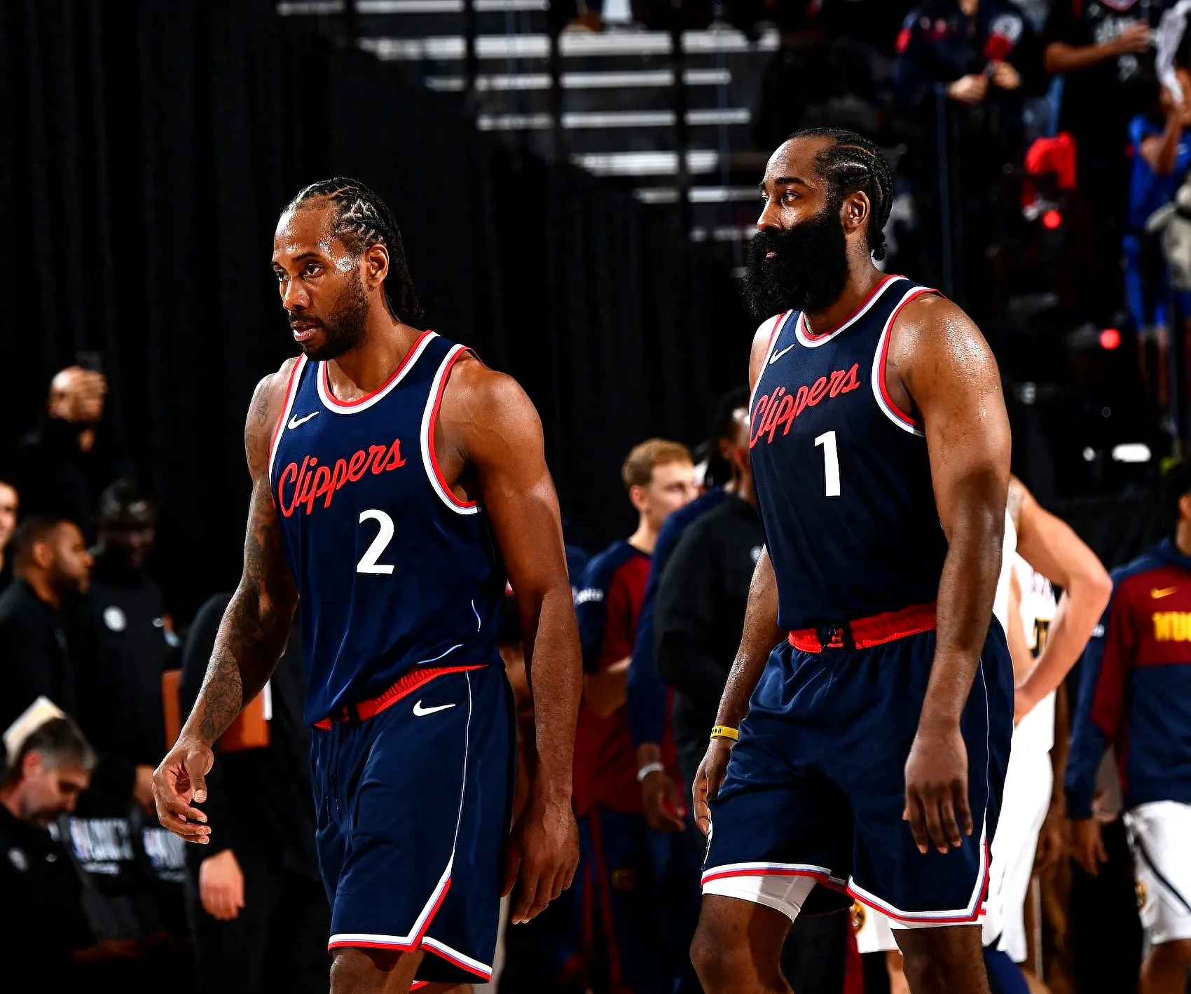 商业智慧著, 都在心中默, 对这段艰难