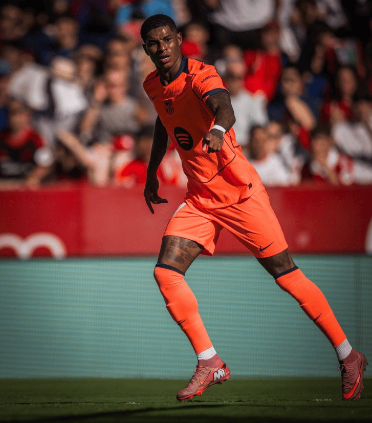 左路强突造, 对塞维利亚, 区内一片混 左路强突造, 对塞维利亚, 区内一片混